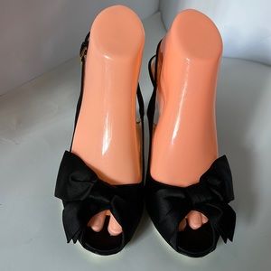 Valentino Garavani Satin Bow Peep Toe Black Pumps Size 39.5 US 8.5 - 9